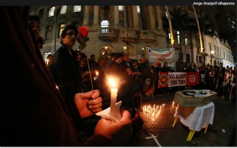 O ato dos que nada entendem nem de Constitui&ccedil;&atilde;o nem de democracia