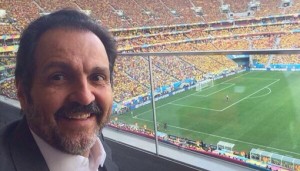 Agnelo: selfie no Man&eacute; Garrincha