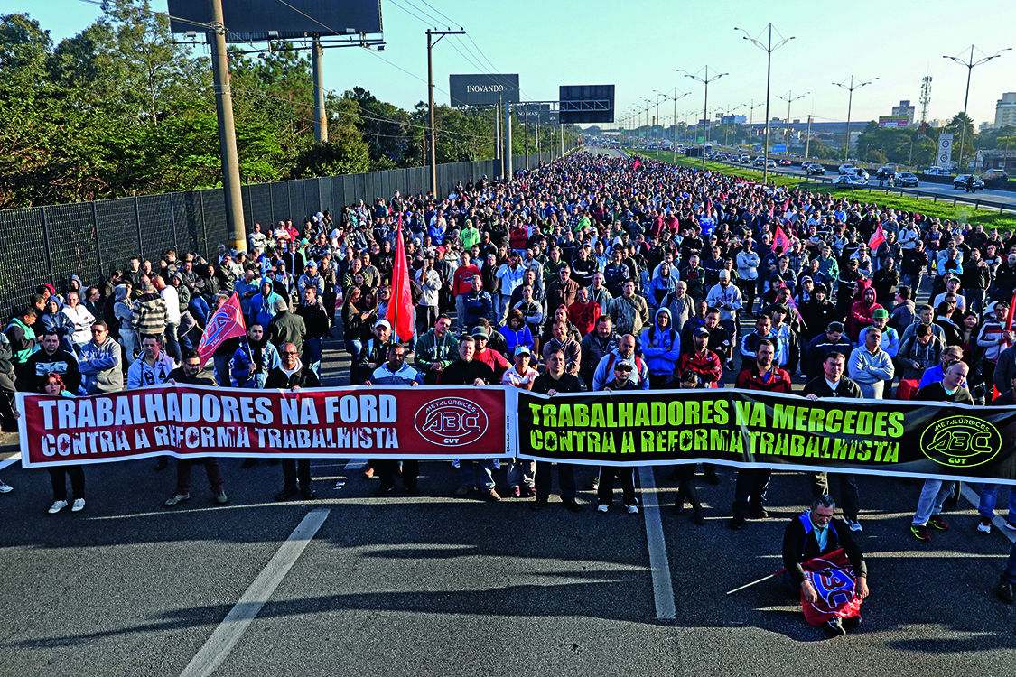 Protesto &ndash; Metal&uacute;rgicos em ato contra a lei que acaba com o imposto sindical
