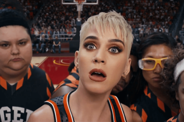 Sem Gretchen, clipe de ‘Swish Swish’, de Katy Perry, é divertido