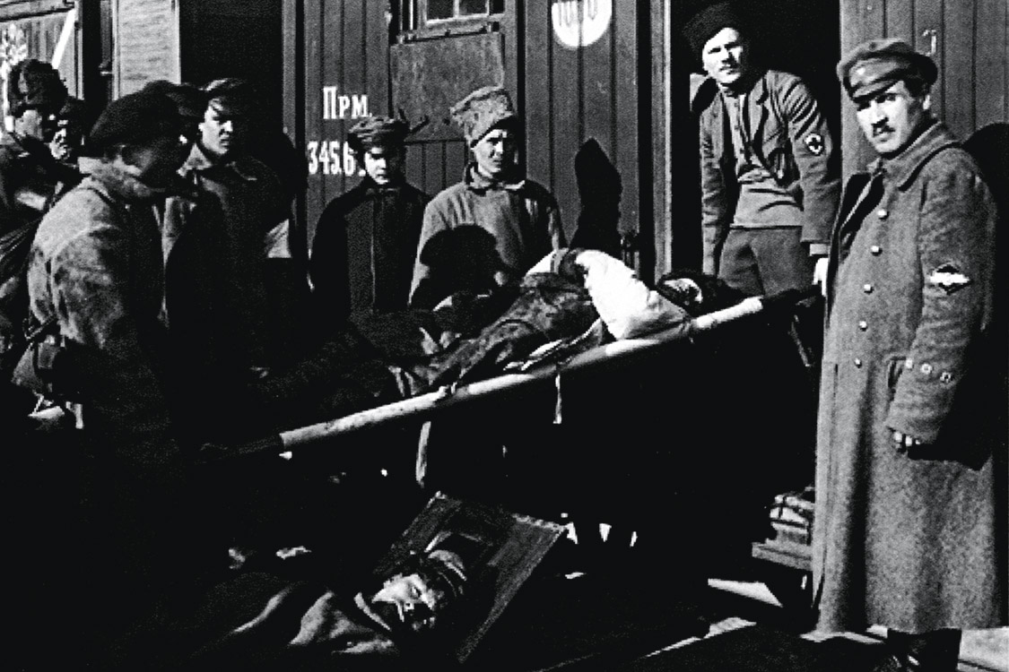 Base &ndash; Soldados do Ex&eacute;rcito Vermelho na guerra civil: sem eles e os oper&aacute;rios, a vanguarda bolchevique fracassaria