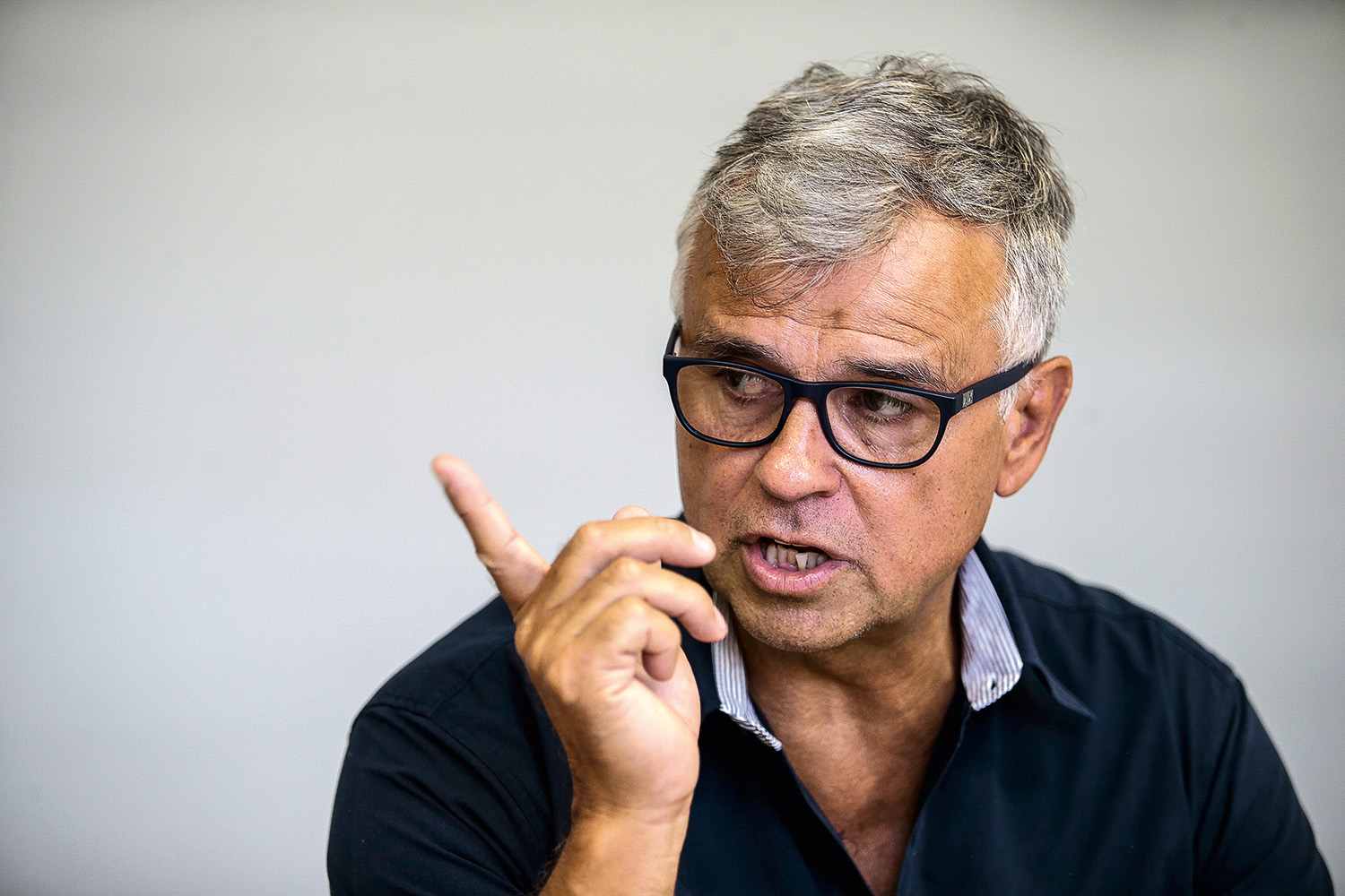 Opera&ccedil;&atilde;o controlada &ndash; O empres&aacute;rio Afonso Rodrigues: encontros gravados, pagamento e negocia&ccedil;&otilde;es monitoradas pela Pol&iacute;cia Federal