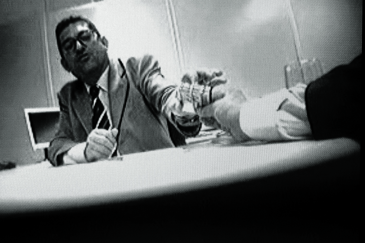 D&eacute;j&agrave;-Vu &ndash; Mauricio Marinho, em cena da antologia da corrup&ccedil;&atilde;o: embolsando propina nos Correios para o PTB