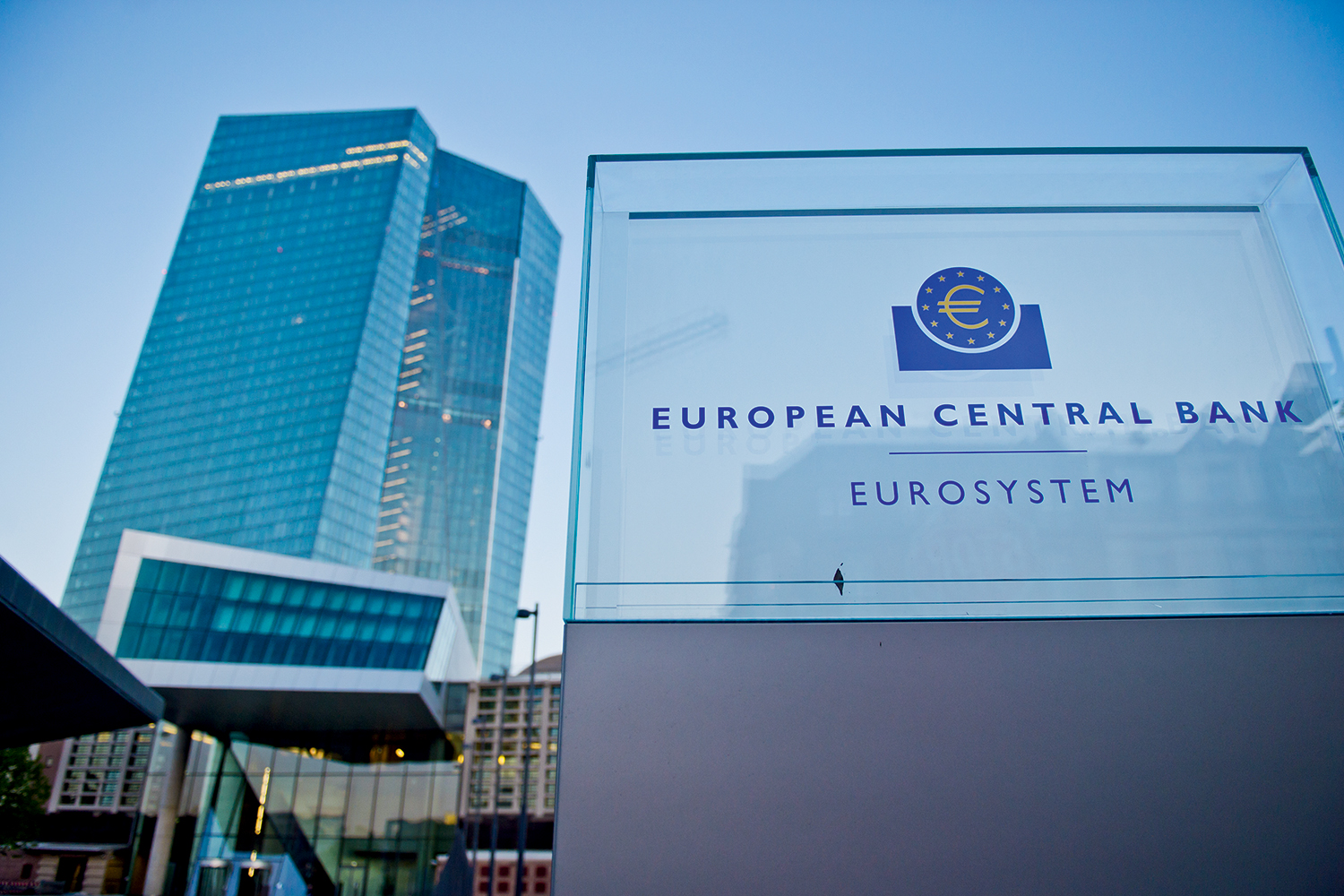 Sede do Banco Central Europeu, em Frankfurt: organiza&ccedil;&otilde;es internaci