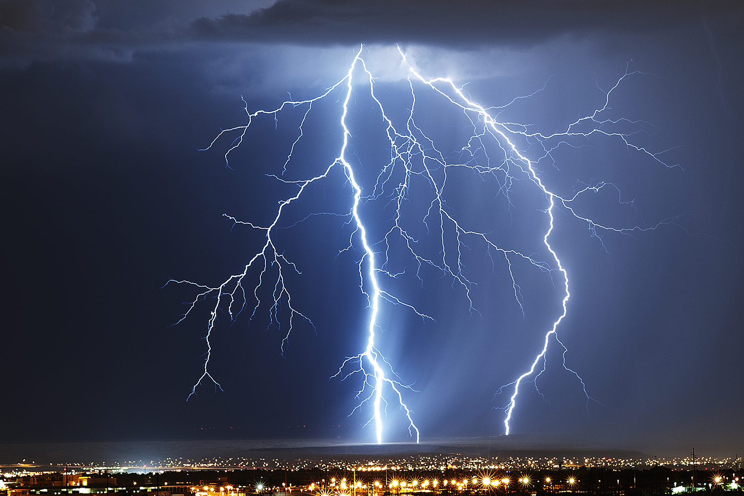 Tempestade com raios