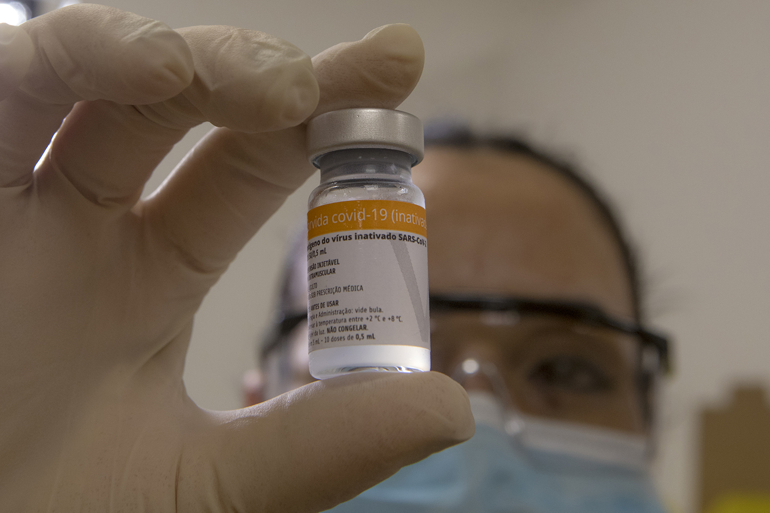 EGB_9488t-covid-coronavirus-vacina-dose-pandemia