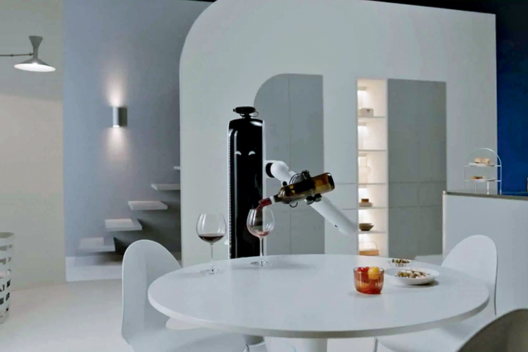 PRONTO PARA SERVIR - Handy, o mordomo da Samsung, s&oacute; precisa de um bra&ccedil;o para recolher a roupa e a lou&ccedil;a, p&ocirc;r a mesa e servir o vinho -