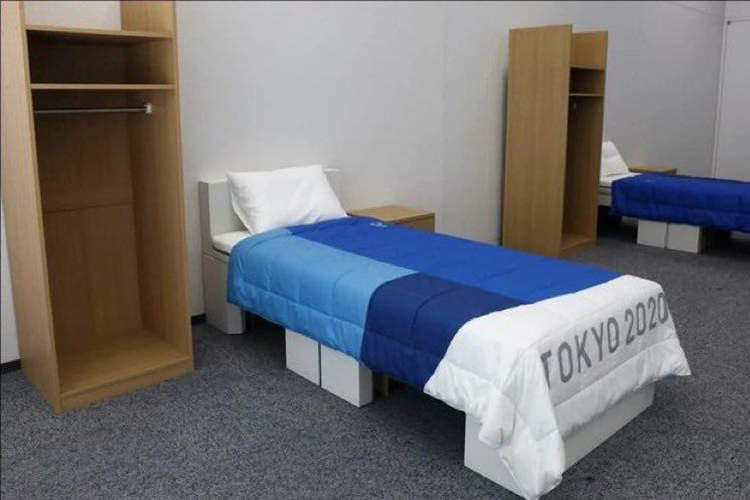 Camas da Vila Olímpica são feitas de material sustentável