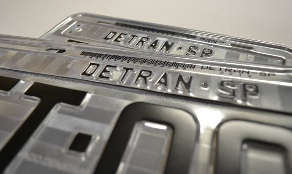 Detran SP exclui Serasa de serviço de registro e caso vai parar na Justiça