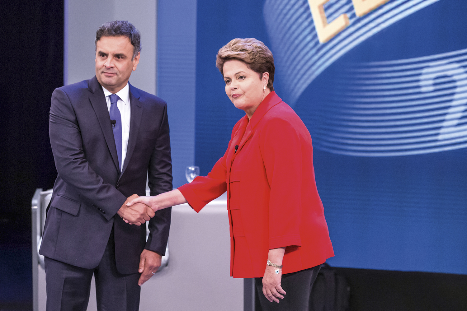INIMIGOS -&ensp;A&eacute;cio e Dilma em 2014: ponto baixo da rela&ccedil;&atilde;o entre os dois partidos -