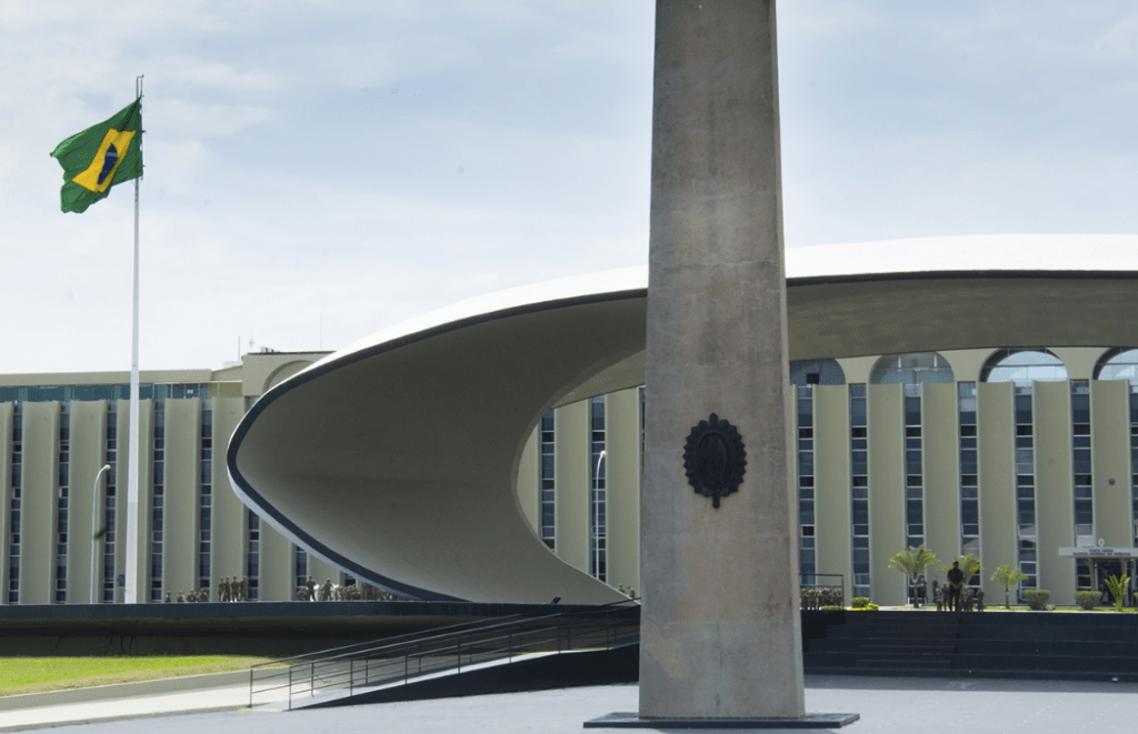 MPF investiga ‘discriminação de gênero’ em cursos para cadetes do Exército