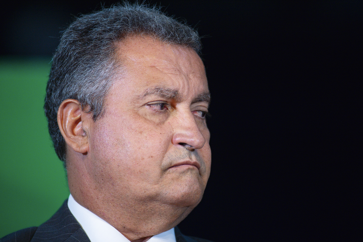 SEM TIME -&ensp;Rui Costa: responsabilizado por quase tudo o que deu errado at&eacute; agora