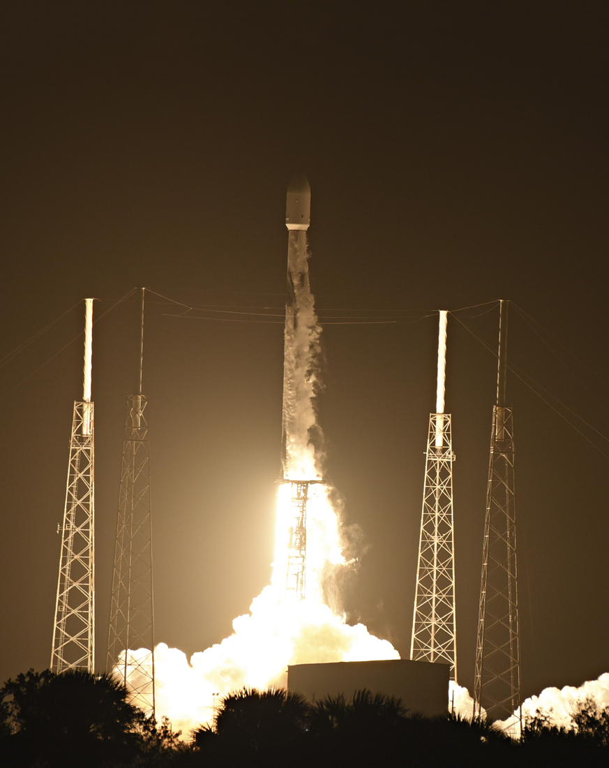 NO AR -&ensp;Partida da lander Hakuto-R: tentativa frustrada