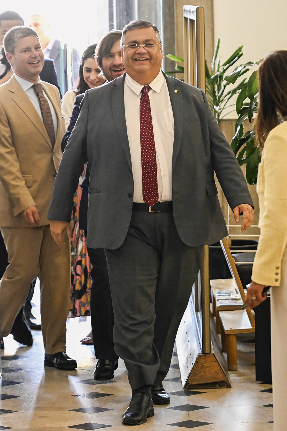 SUSPEITA -&ensp;Fl&aacute;vio Dino: opera&ccedil;&atilde;o da PF foi interpretada como retalia&ccedil;&atilde;o oficial