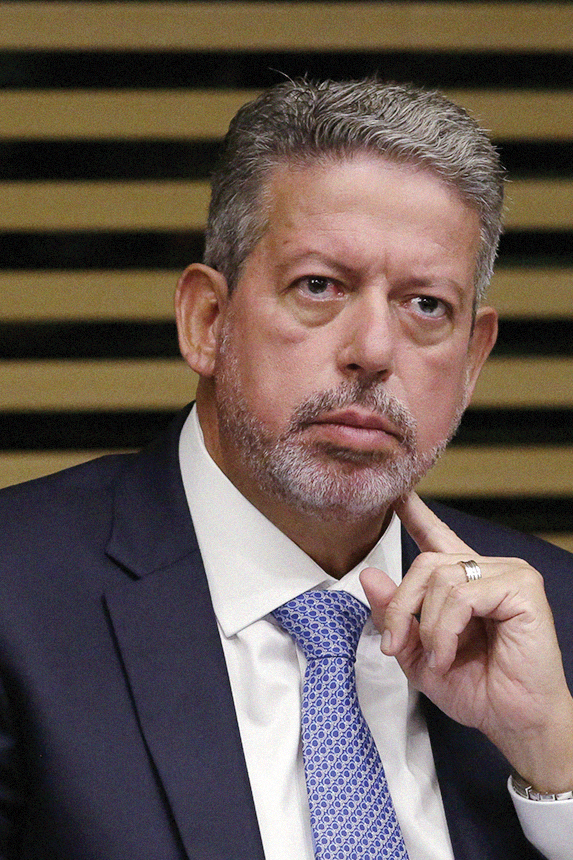 INSATISFEITO&ensp;- Arthur Lira: com o seu apoio, avan&ccedil;a projeto para criar barreira a ativismo judicial de nanicos