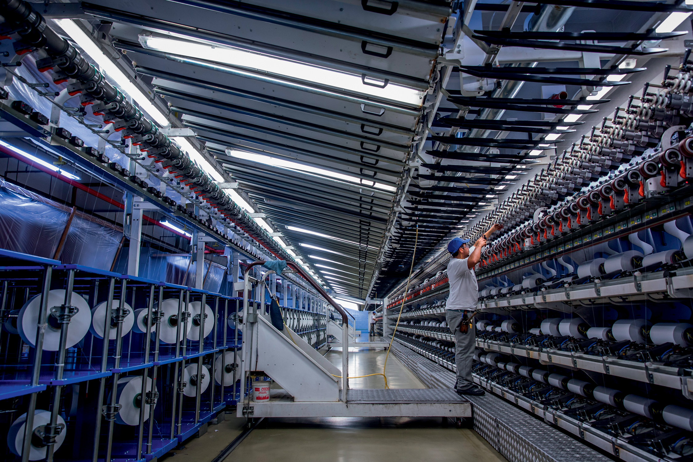 EM EXPANS&Atilde;O -&ensp;Ind&uacute;stria t&ecirc;xtil: atividade econ&ocirc;mica no Brasil surpreendeu no in&iacute;cio do ano