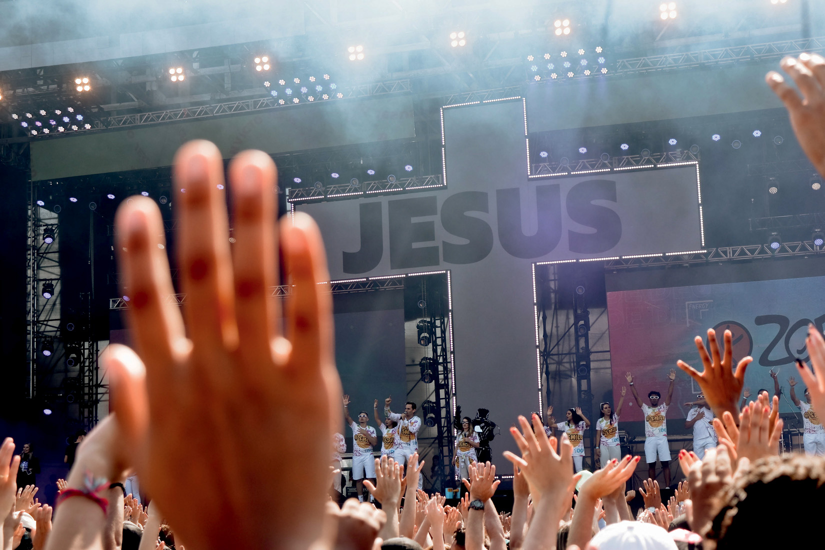 AFAGO -&ensp;Evang&eacute;licos: governo anunciou que pretende ampliar isen&ccedil;&atilde;o tribut&aacute;ria das igrejas