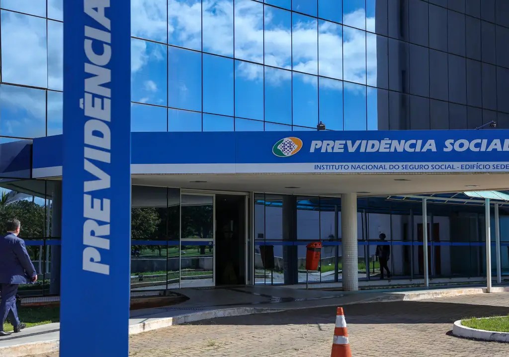 Fachada da sede do Instituto Nacional do Seguro Social, INSS