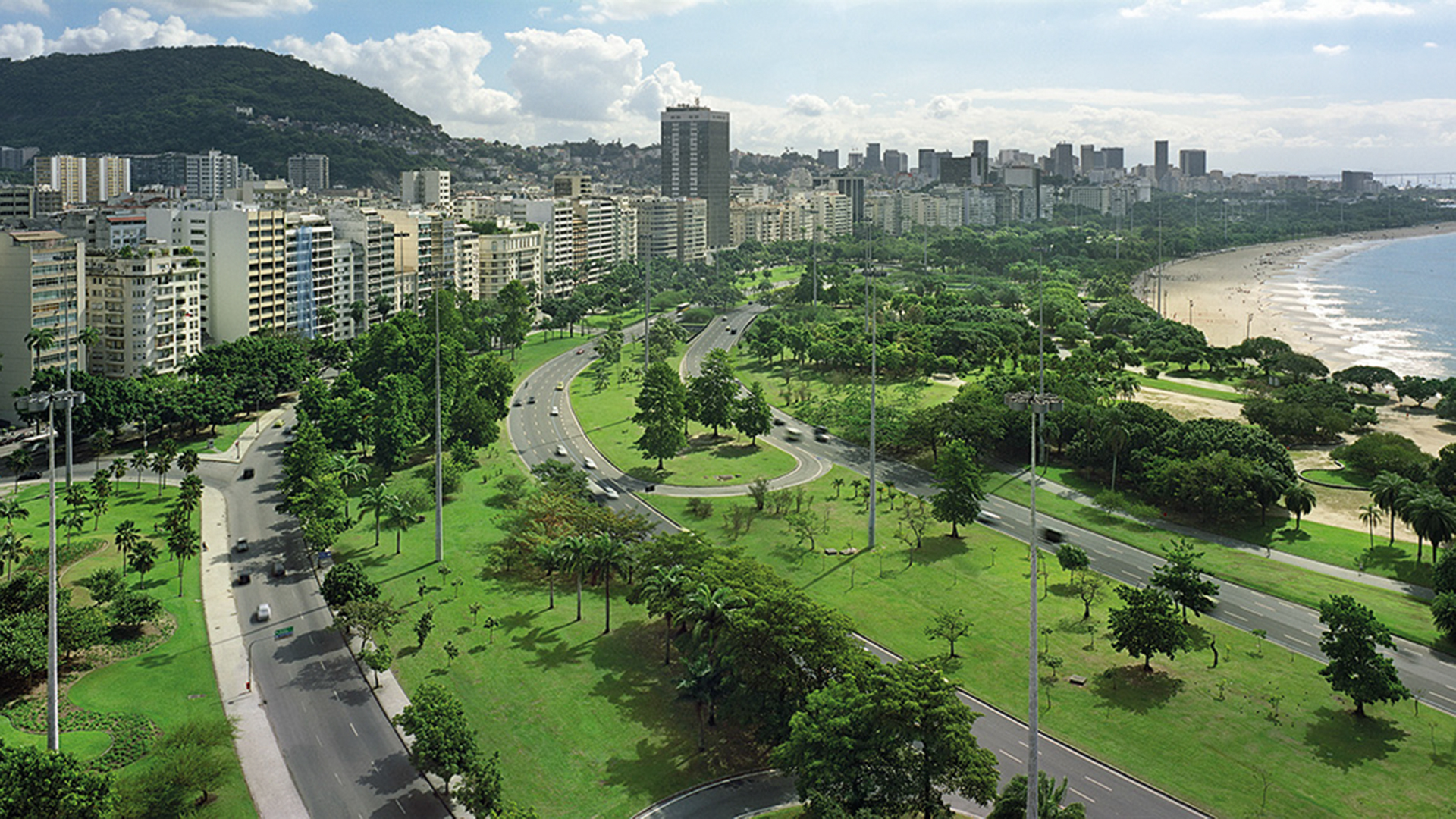 Jardins do Parque do Flamengo: projetos de uso p&uacute;blico