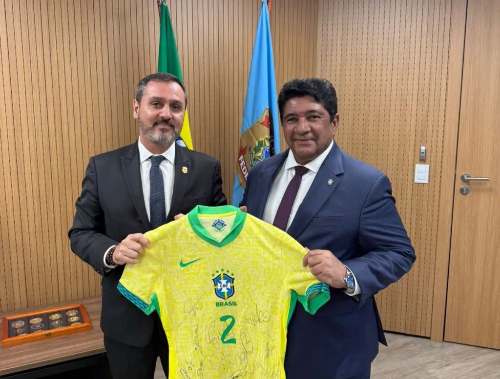 CBF e Polícia Federal fecham parceria para prevenir violência nos estádios