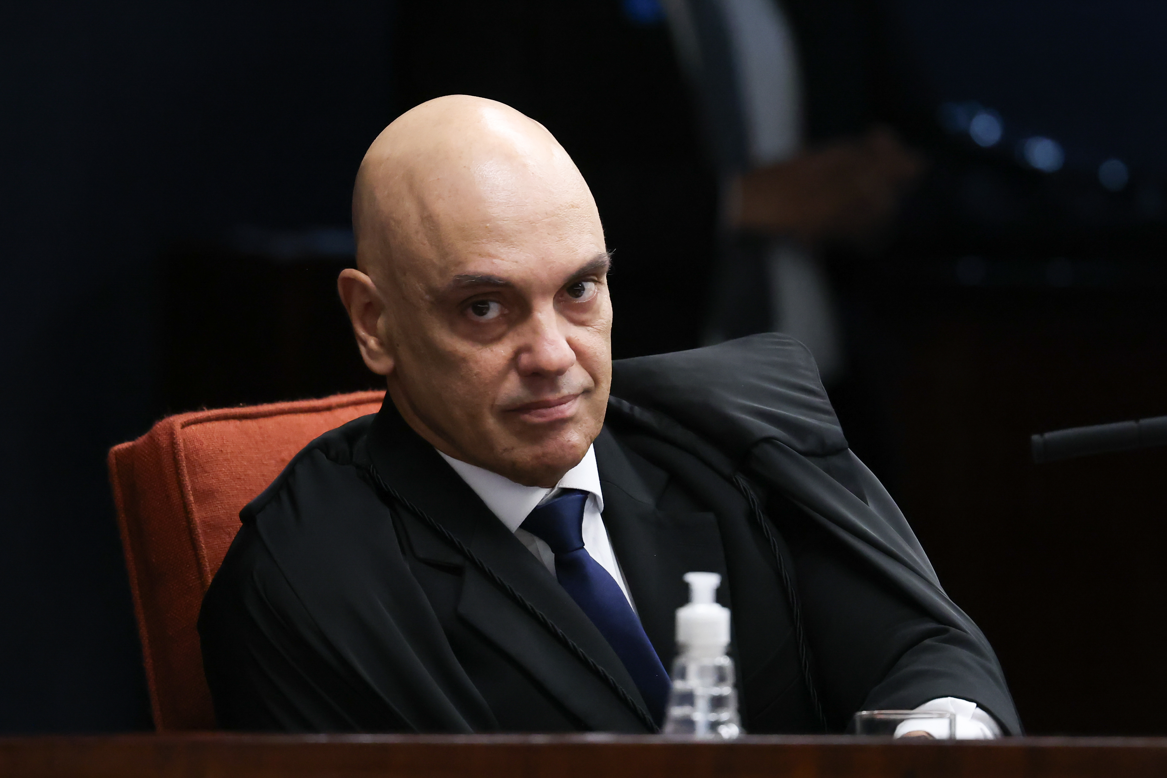 Ministro Alexandre de Moraes vota Pet 12.100