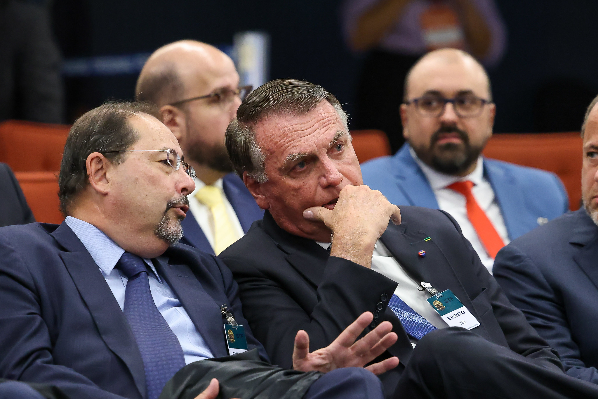 Bolsonaro durante sessão da Primeira Turma do STF