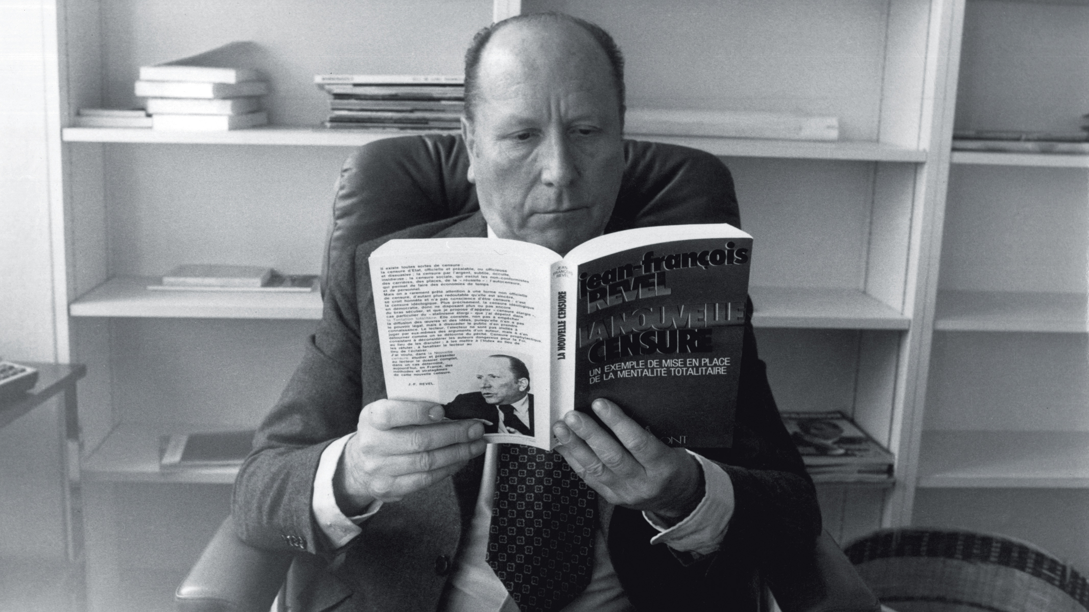 Portrait de Jean-François Revel en 1977