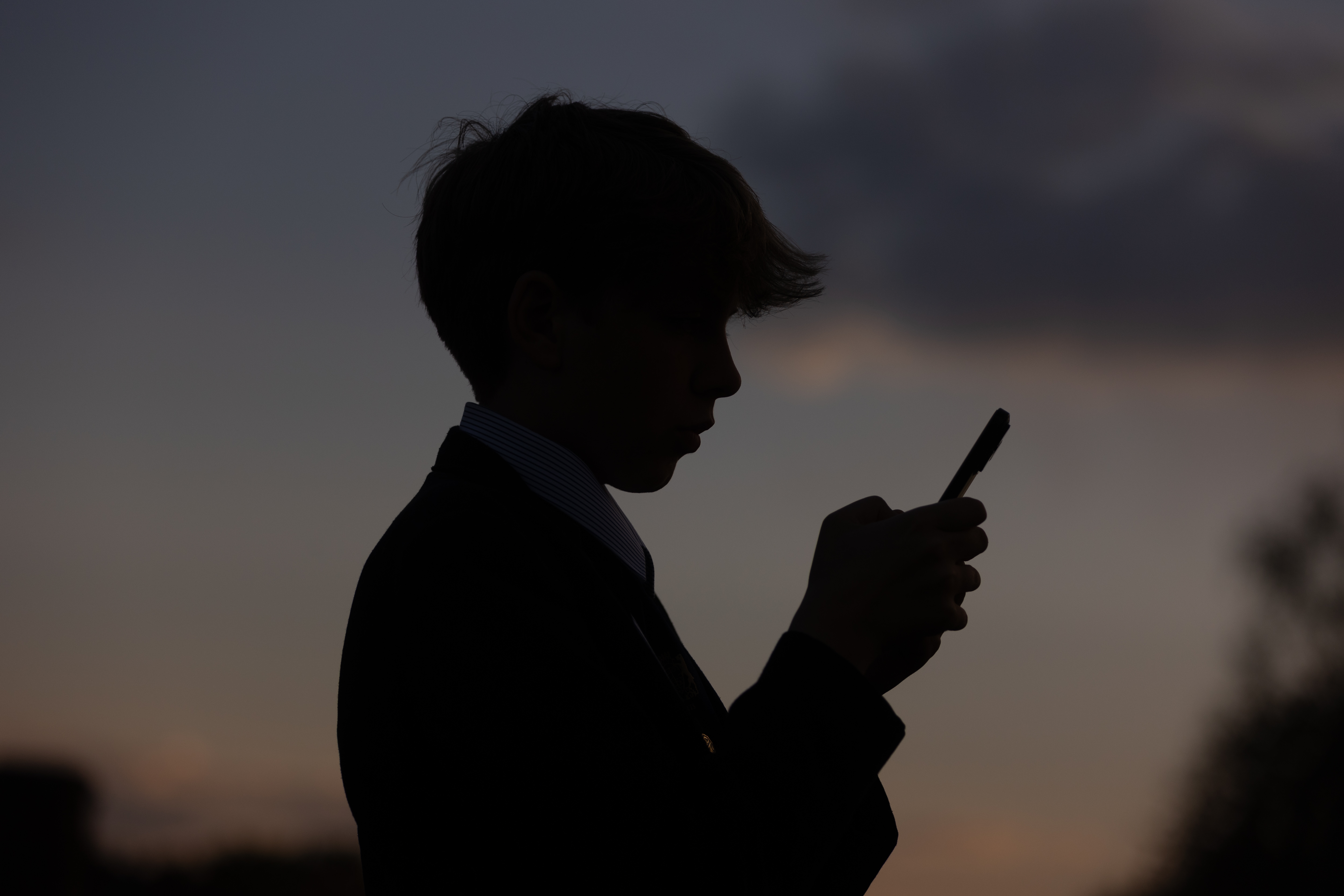 Australia Bans Social Media For Under 16s