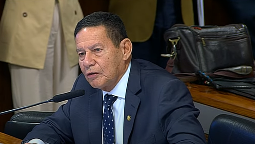 Na contramão da oposição, o recado de Mourão sobre o comando petista da CPI do Crime Organizado