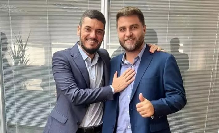 Em meio à briga política, Governo do Rio corta oficialmente recursos à saúde de Campos