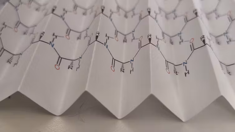 Como origamis ajudam cientistas a compreender proteínas ligadas ao Alzheimer