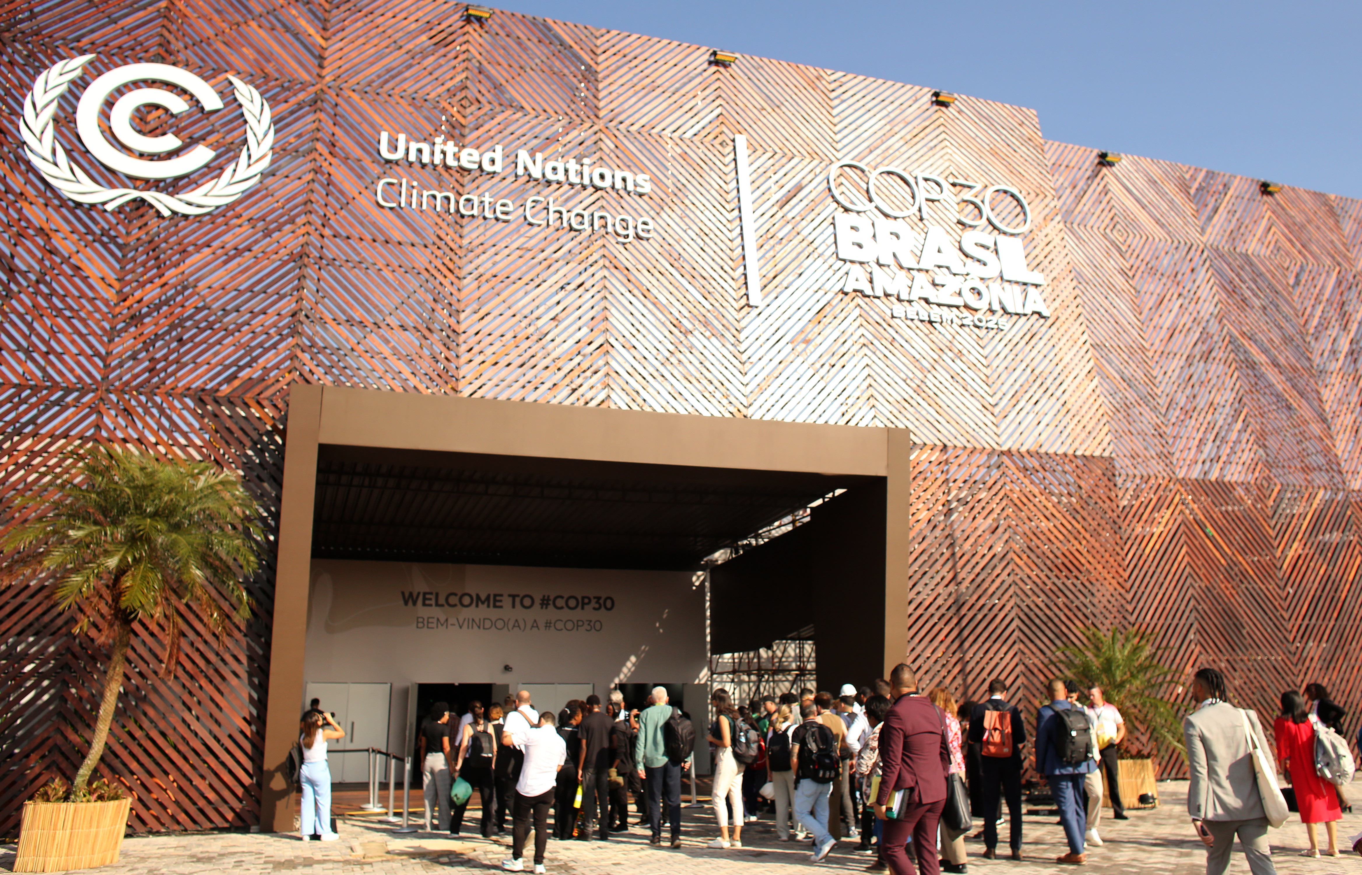 Fachada do pavilhão da COP30 em Belém