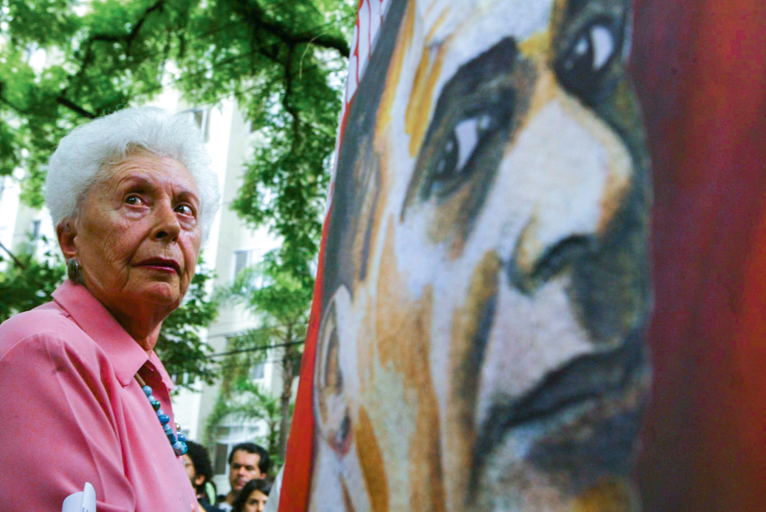 PARCERIA -&ensp;Clara Charf: vi&uacute;va de Carlos Marighella, morto pela ditadura