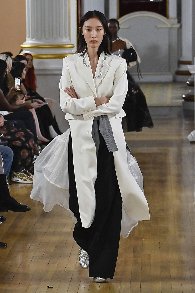 Simone Rocha primavera ver&atilde;o 2026