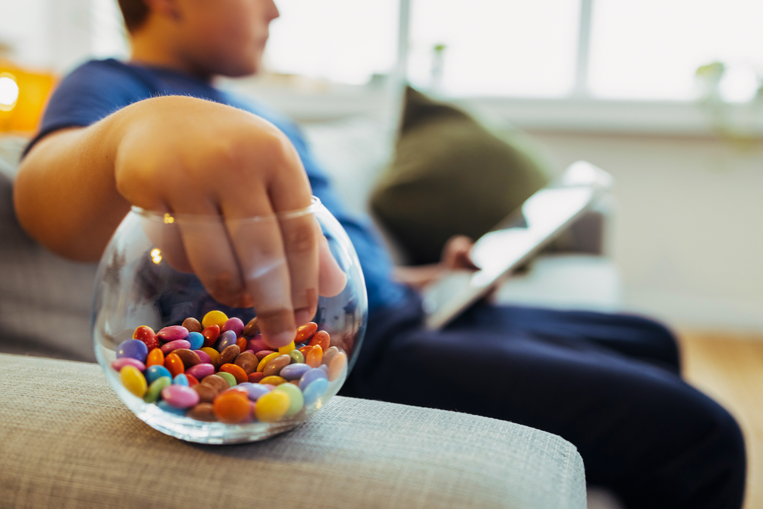 DESDE CEDO -&ensp;Obesidade infantil: reflexo do consumo exagerado de guloseimas, salgadinhos e afins