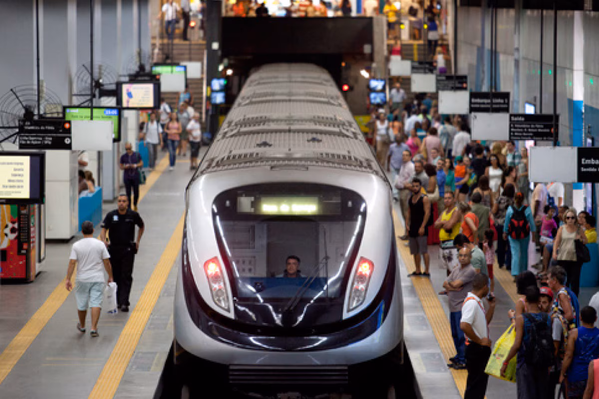Governo do Rio suspende aumento da passagem de metrô